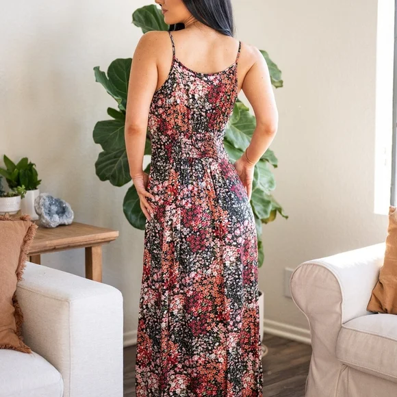 Tencel Floral Maxi Dress (Sozy) - Black and Pink - brand new - Picture 2 of 3